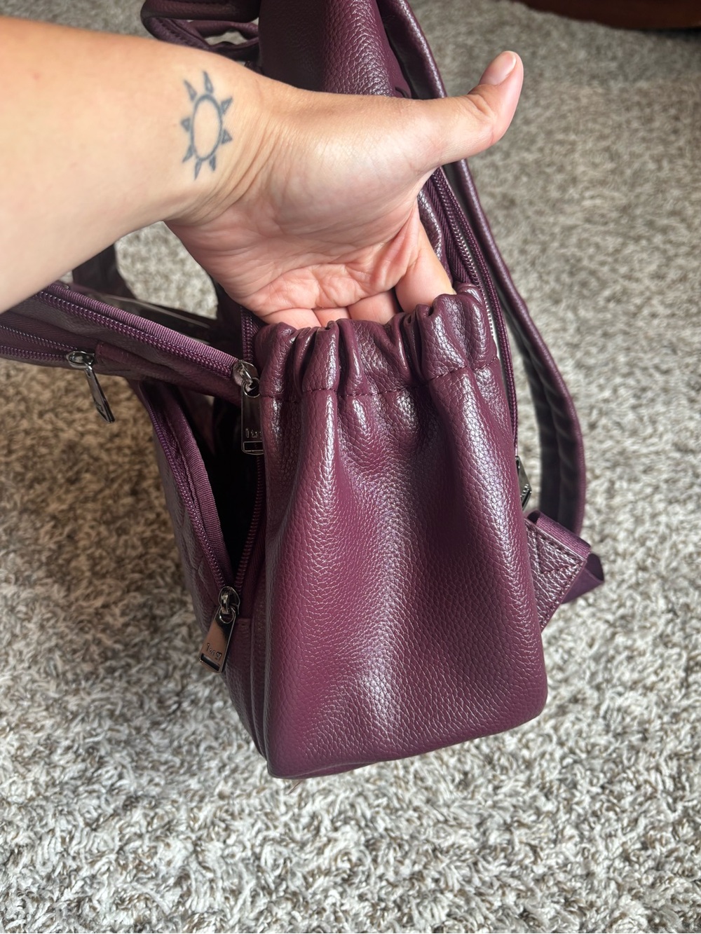 Lug Hatchback Classic Vegan Leather Backpack- Wine color NWOT - Picture 13 of 14